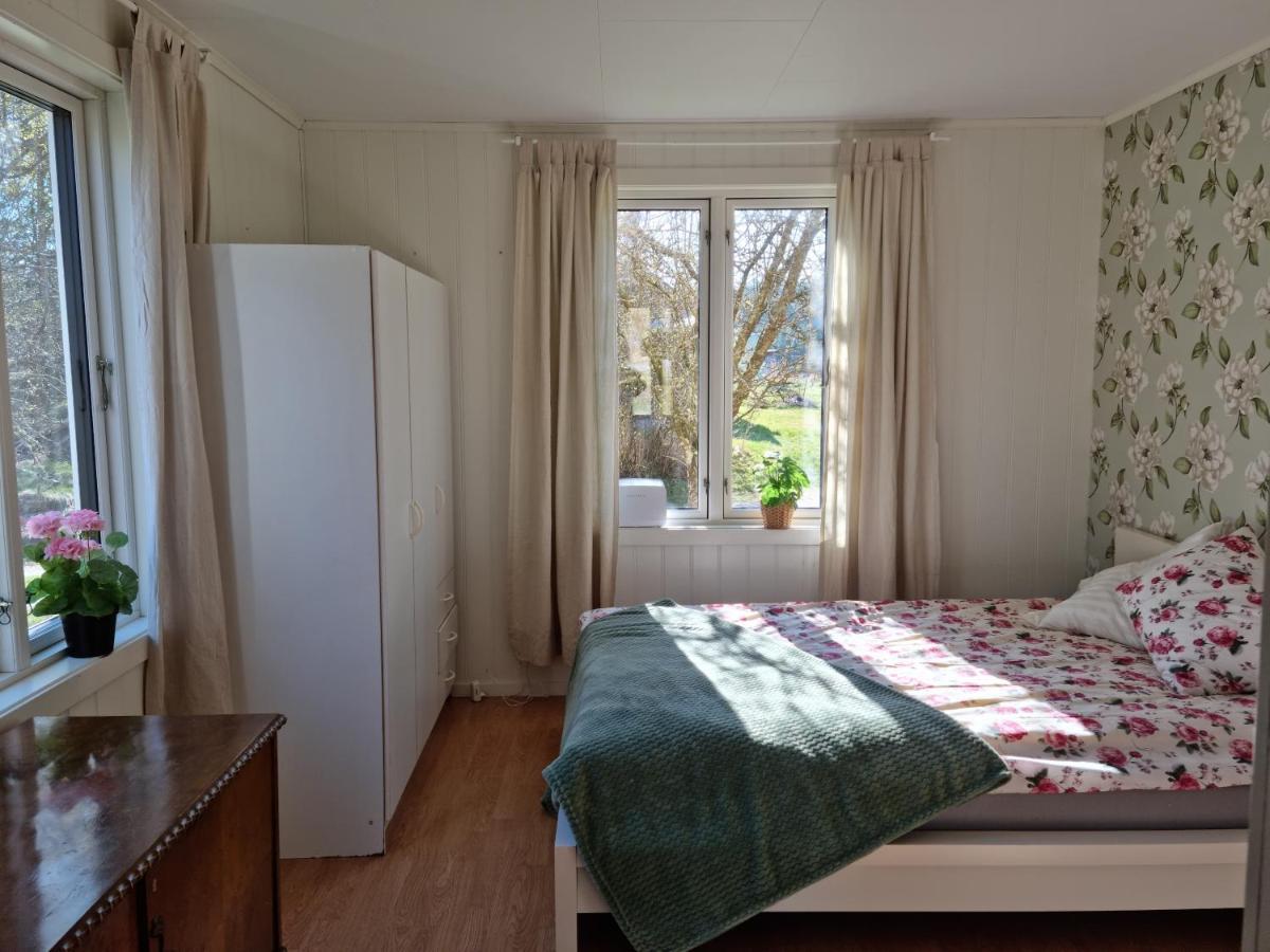 Charmigt Hus Pa Landet Naera Till Bad Strömstad Extérieur photo